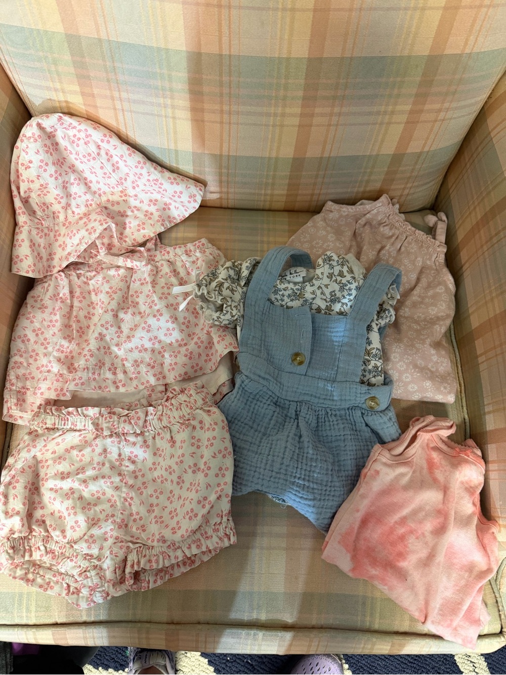 Baby girls 3 months